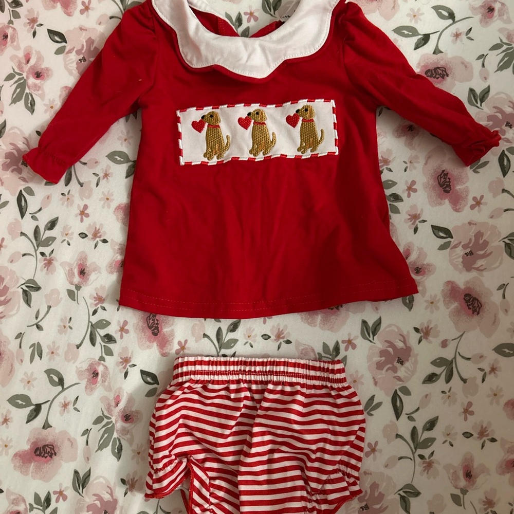 Charming Red Kids Pajama Set with Bear Design